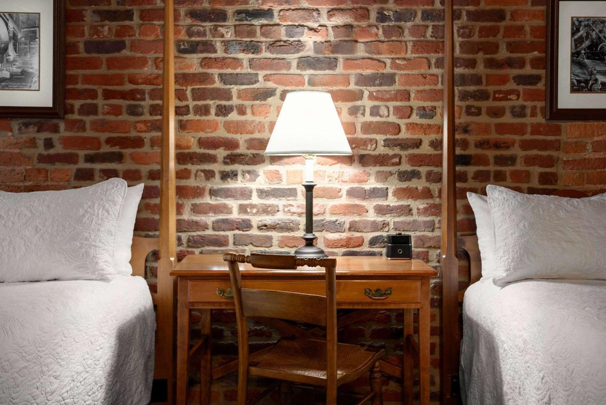 The Historic Brookstown Inn, Trademark Collection By Wyndham 3*
